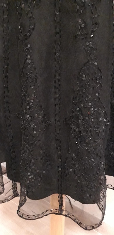 Sukně černá flitry - 4