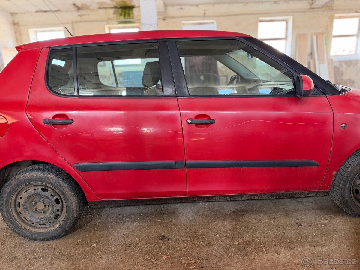 Škoda Fabia 2 1.2htp díly - 4