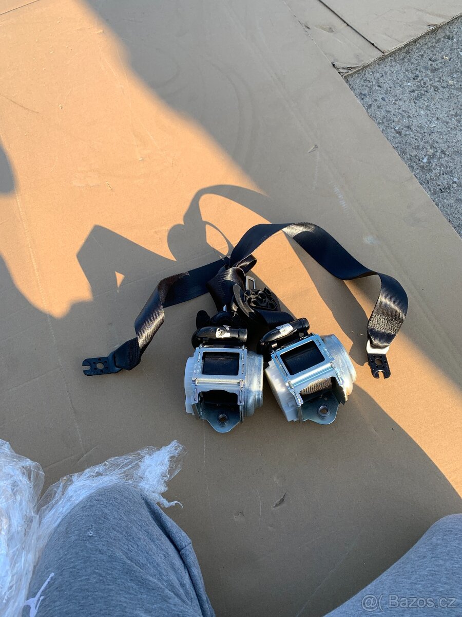 bezpečnostní pásy skoda octavia iv 4 predni - 4
