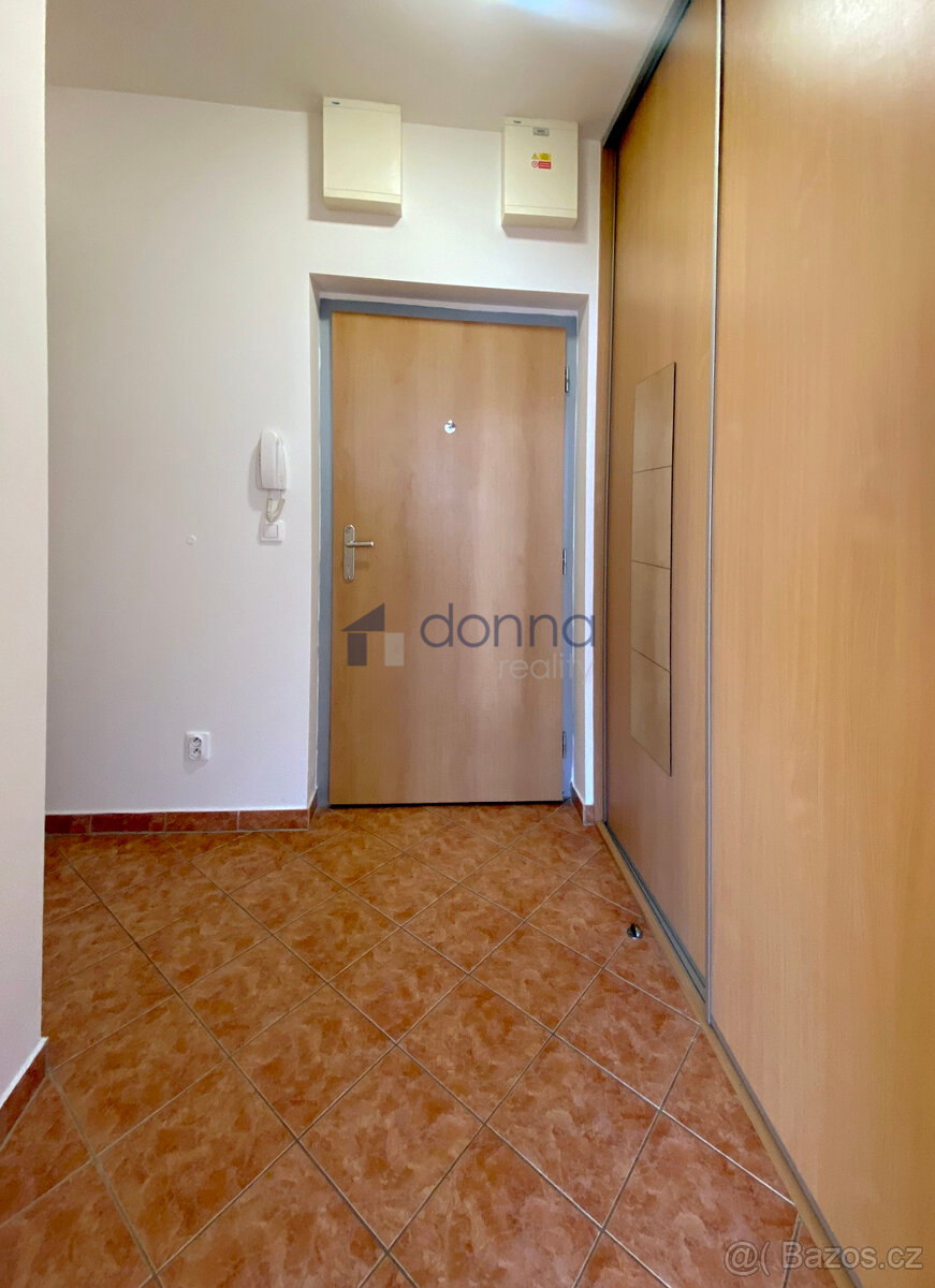 Pronájem bytu 1+kk/B, 36 m2, Federova, Praha 9 - Kyje, sklep - 4