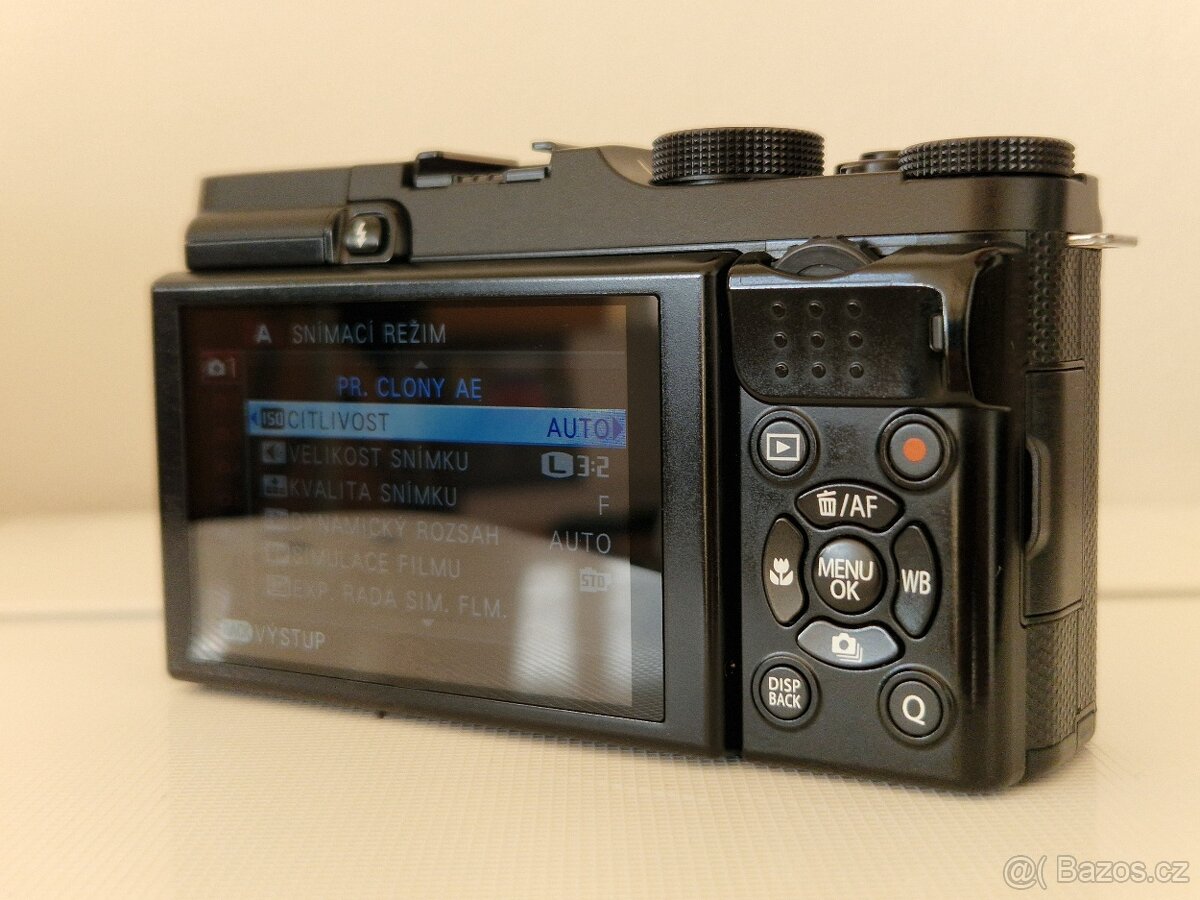Fujifilm X-A1 - 4