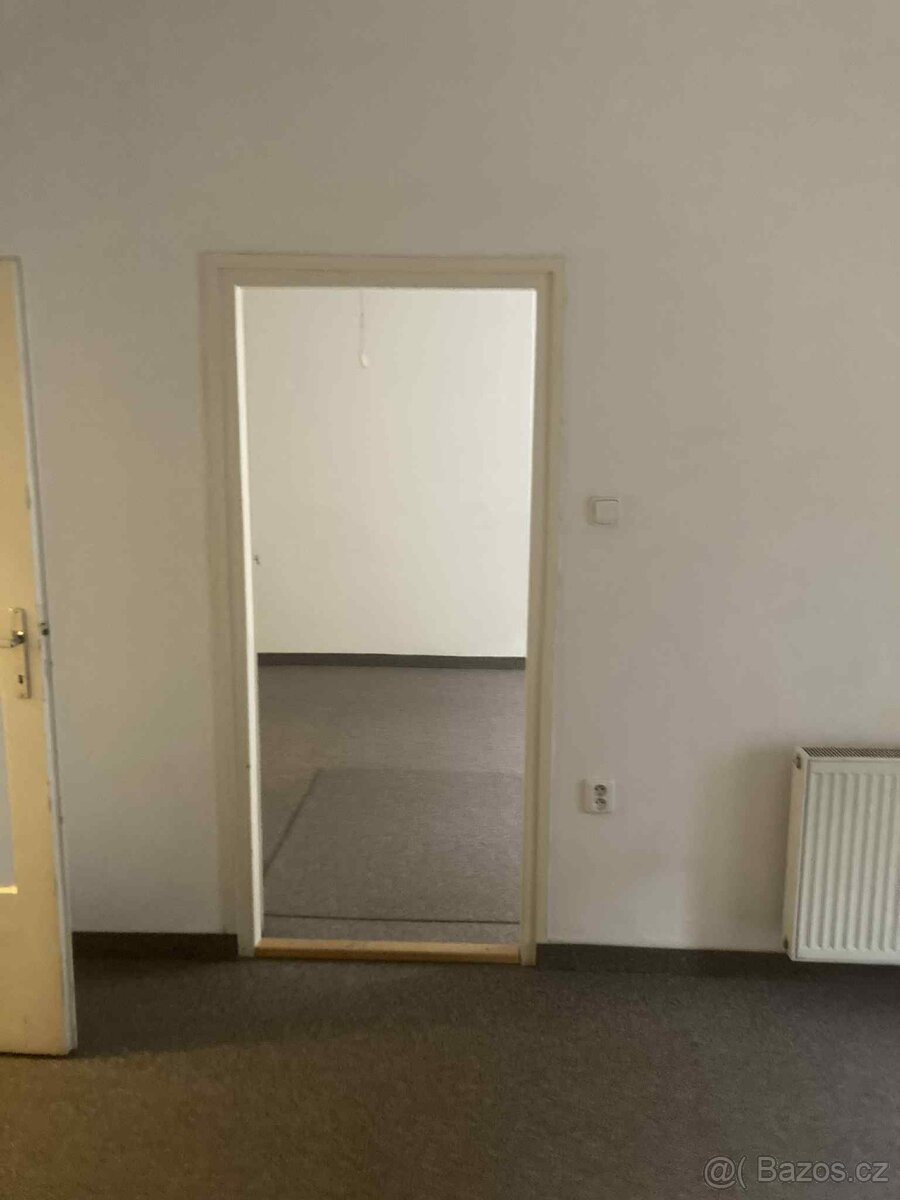 Pronájem bytu 3+1, 70 m Brno, Jaselská - 4