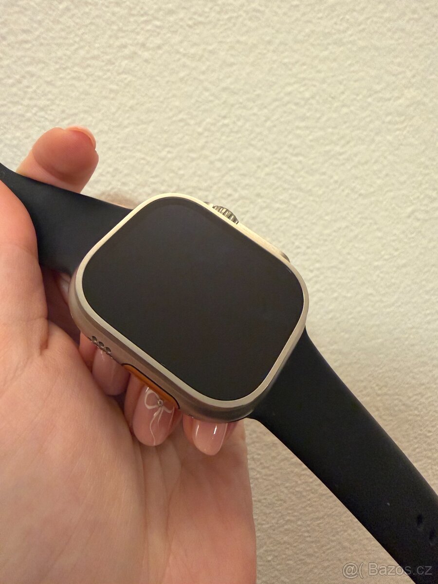 Apple Watch Ultra (GPS + Cellular) - 4