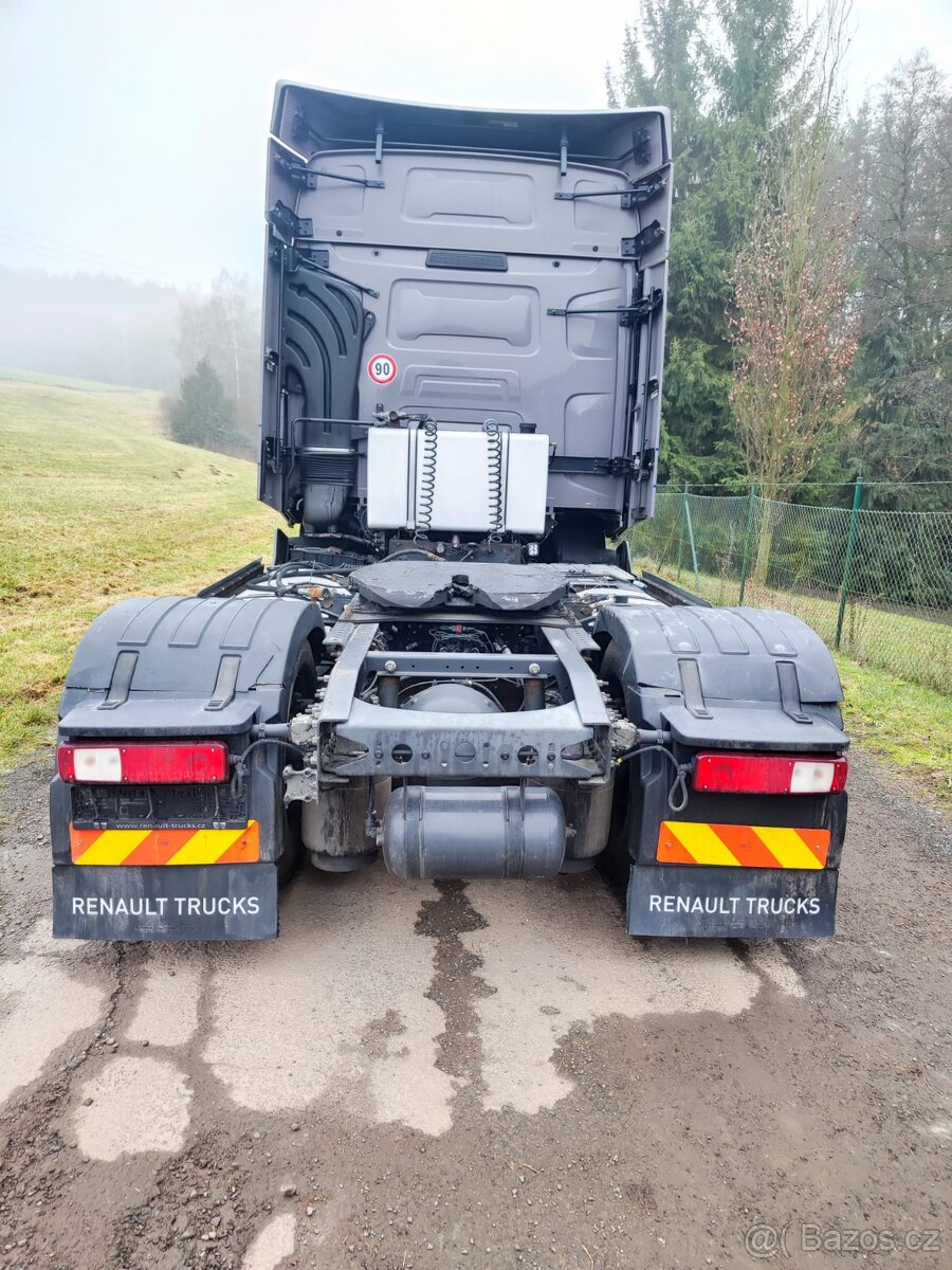 Tahač Renault, Hydraulika - 4