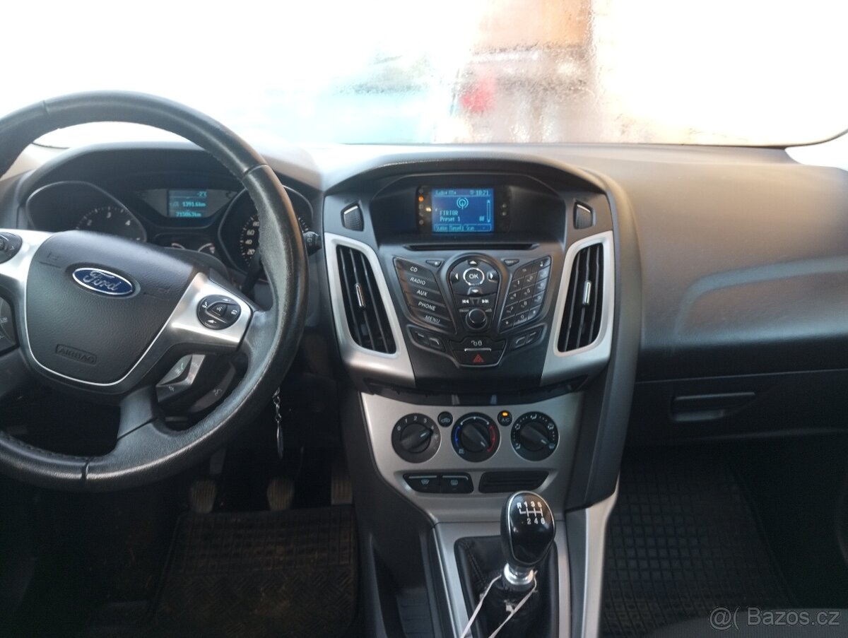 Prodám Ford Focus MK3 - 4