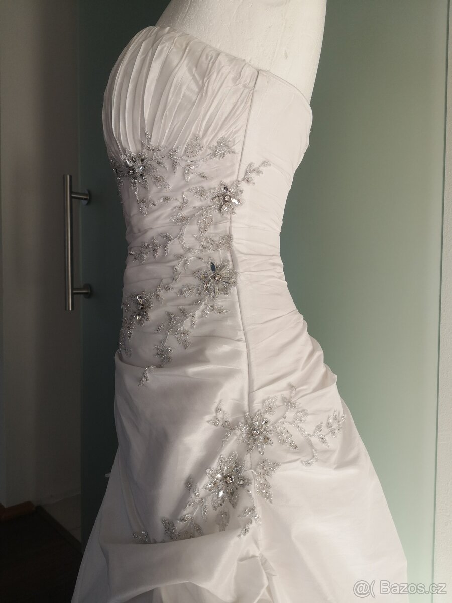 Svatební bílé šaty - xs - Agnes - 4
