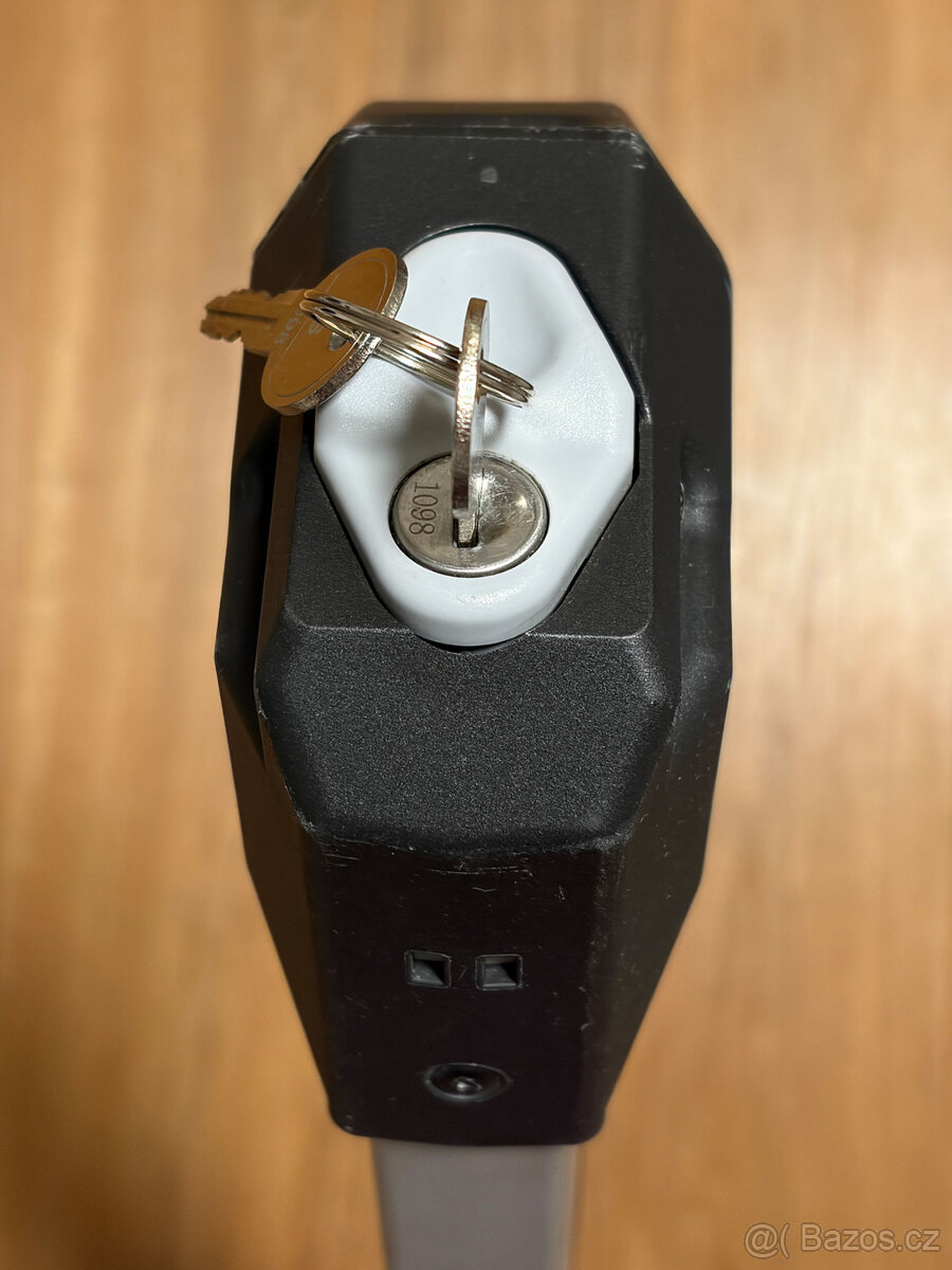 Nosič lyží HAKR - 4