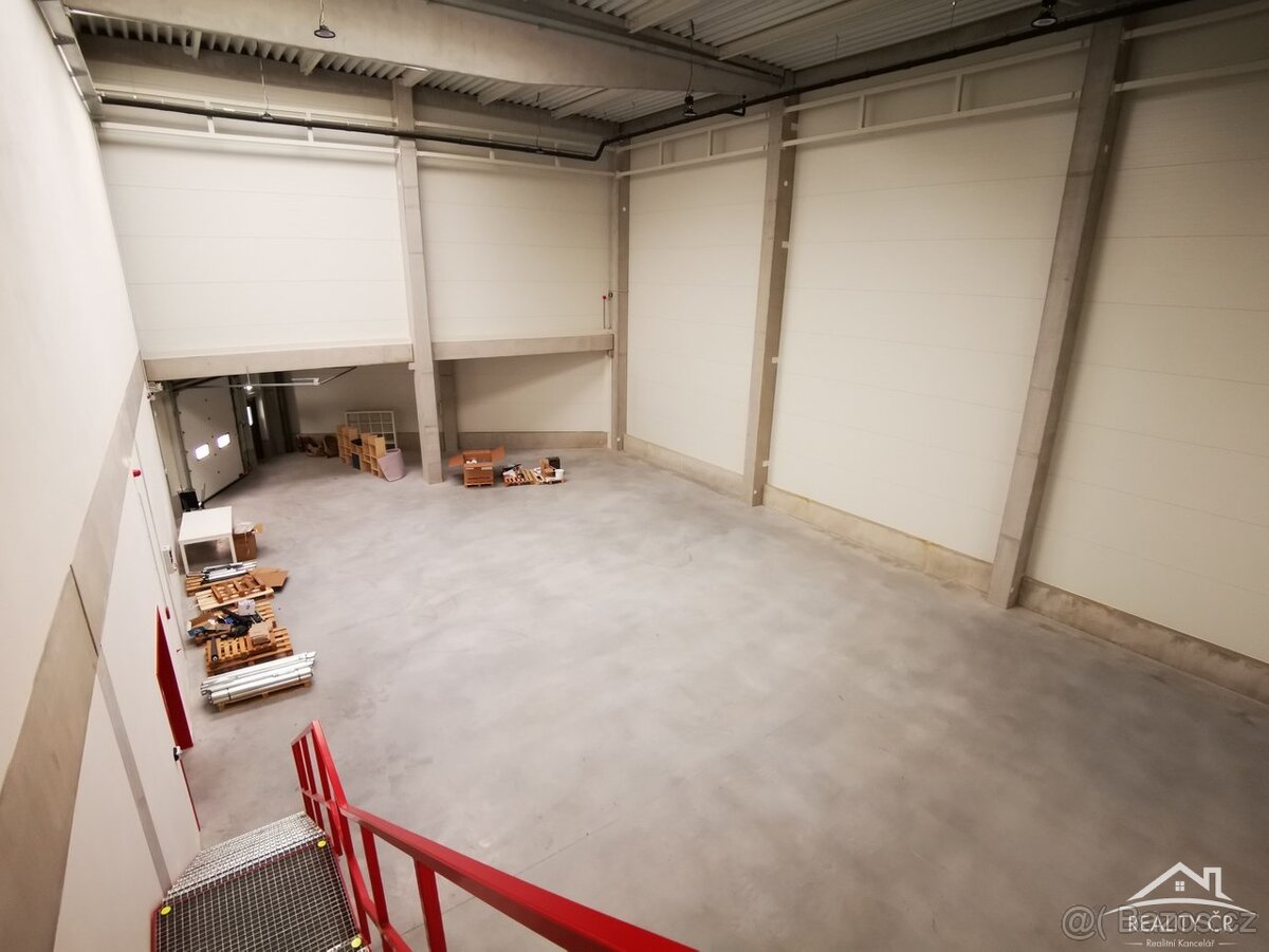 Skladovací hala Jihlava - 4