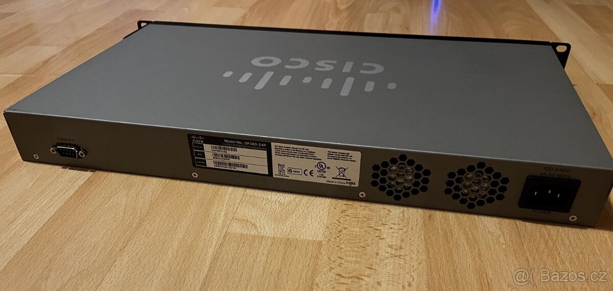Cisco SF300-24P – 24portový Managed PoE+ Switch - 4