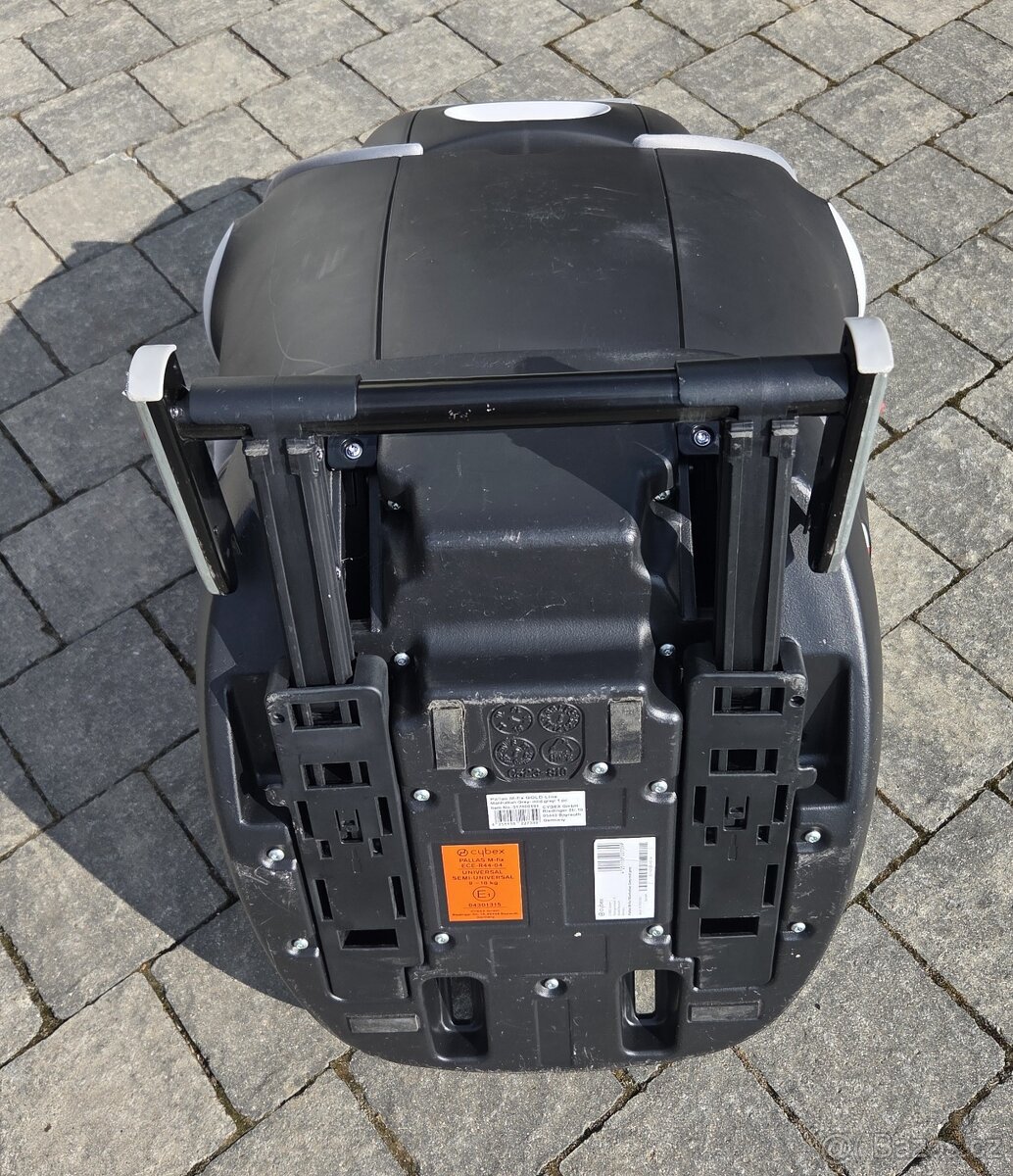 Dětská sedačka do auta Cybex Pallas M-Fix - 4