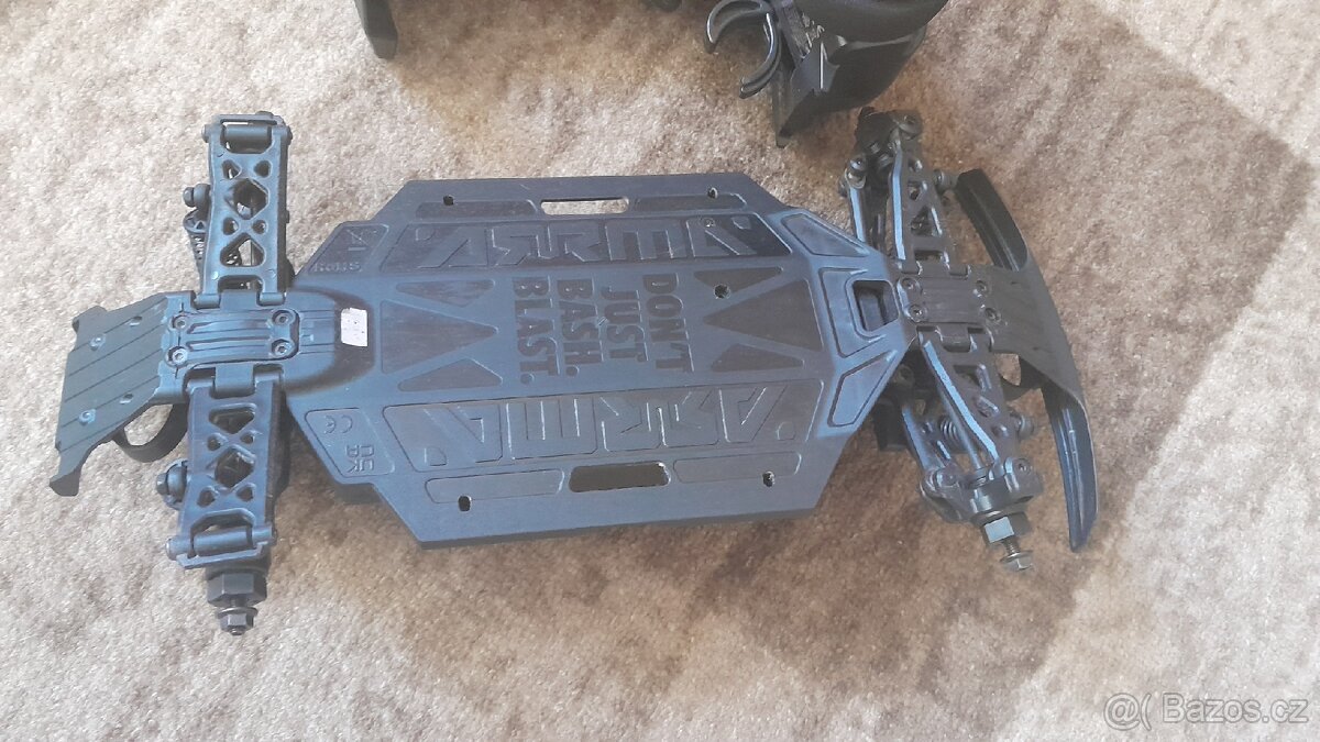 Arrma Mojave Grom - 4