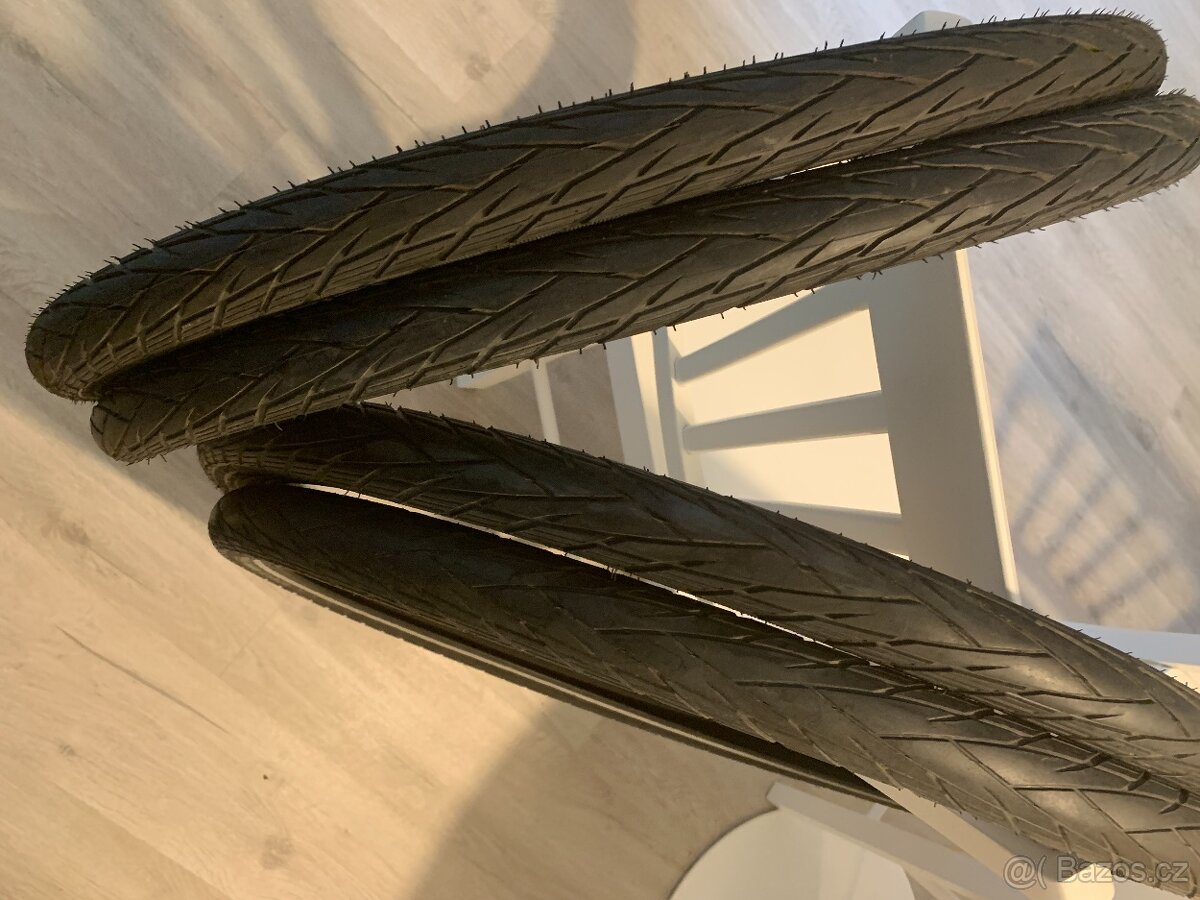 4 x plášť Schwalbe - 4