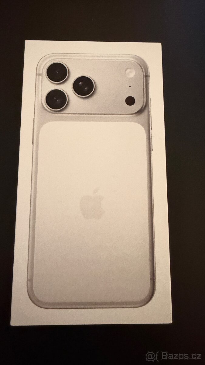 iPhone 17 Pro Max 1TB stříbrný - 4