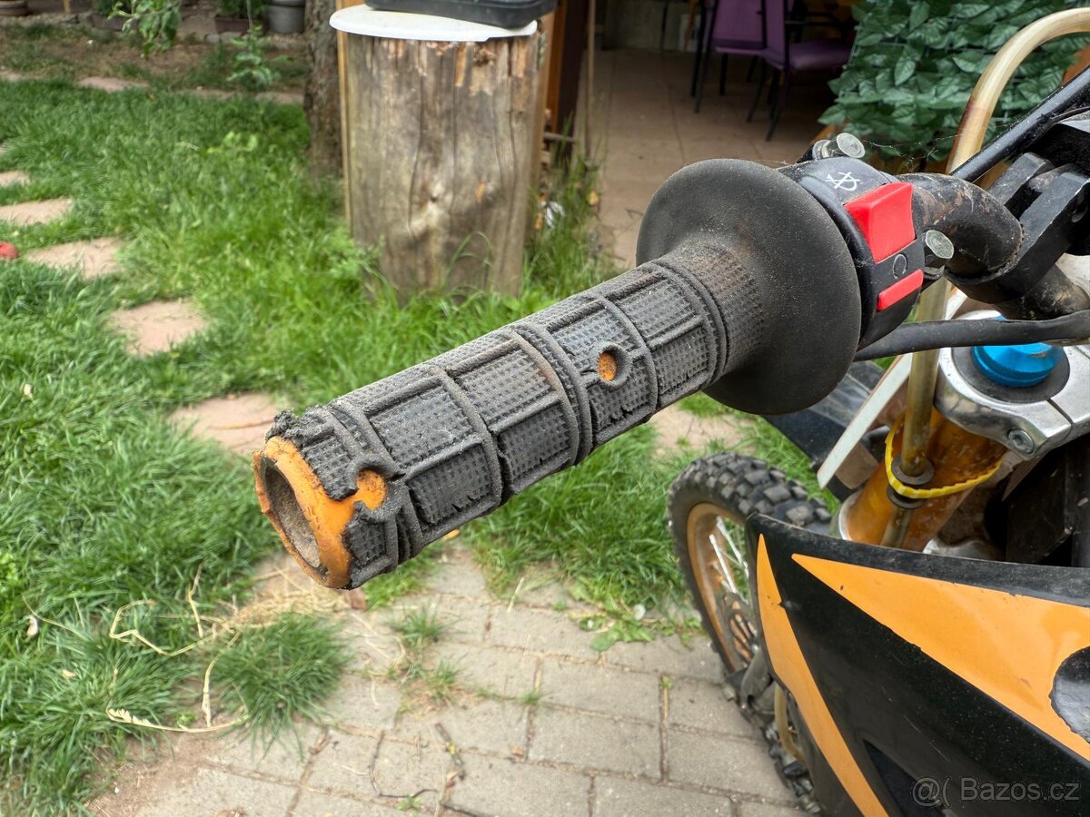 Prodám dirtbike 140 ccm