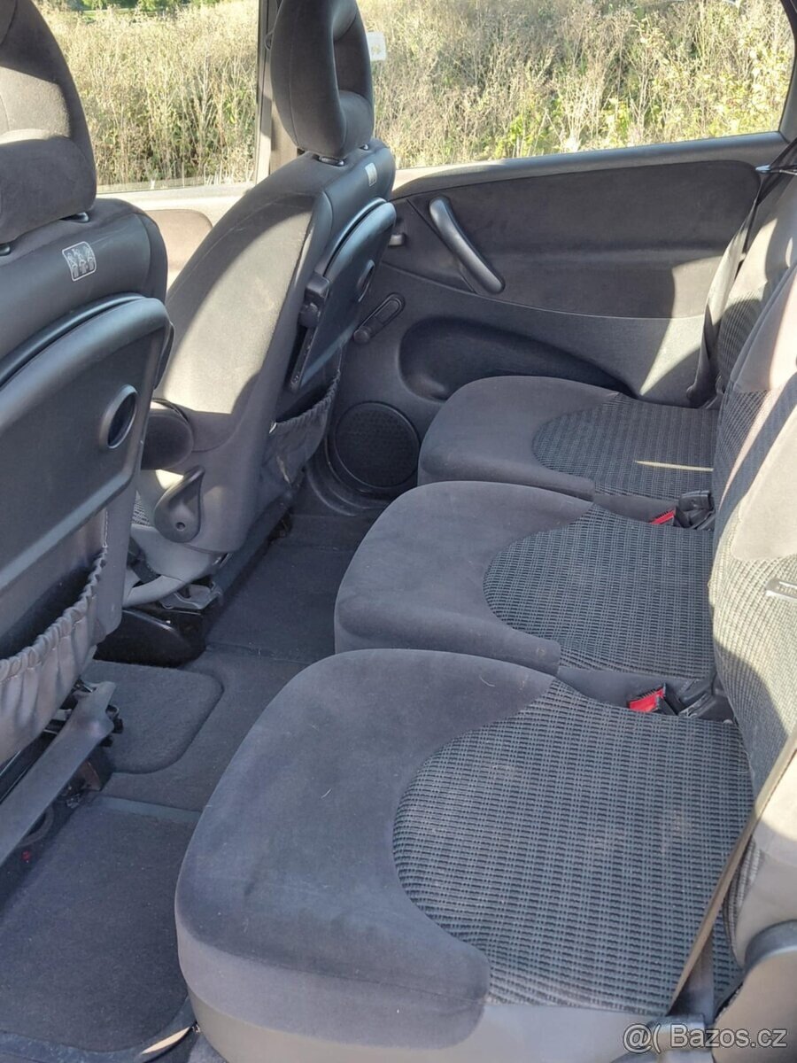 Citroen Xsara Picasso 1.6i 16v - 4