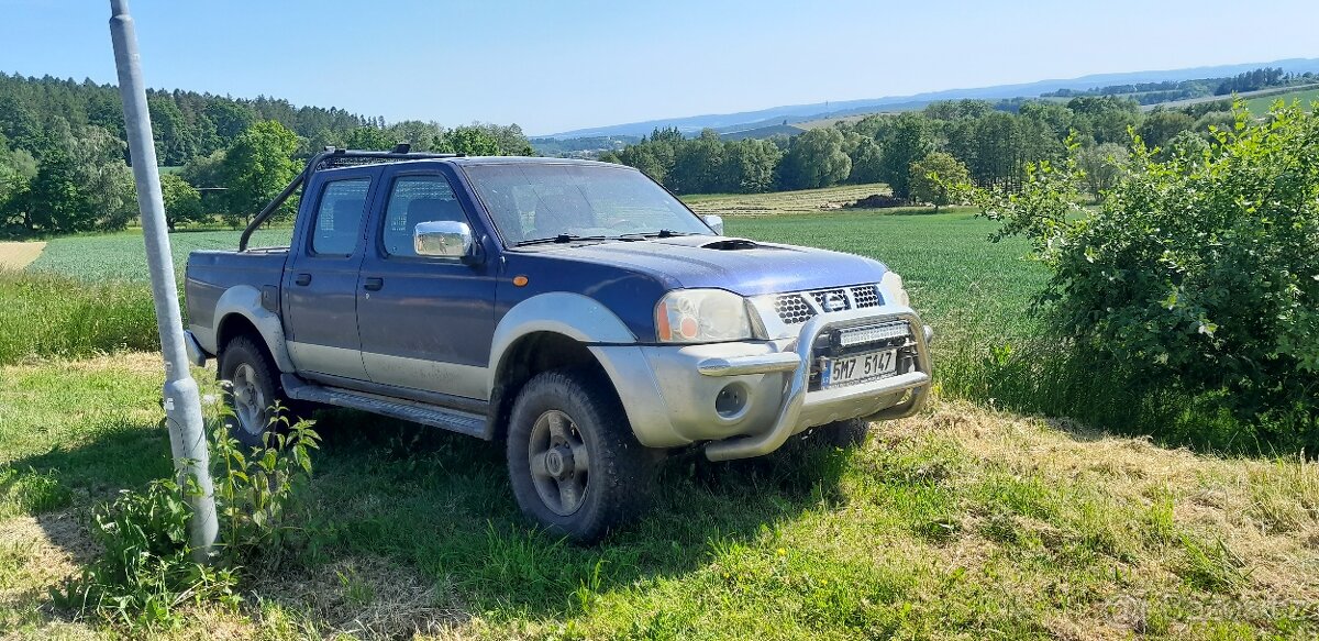 Nissan Navara D22 98kw - 4