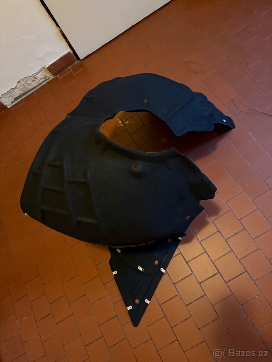 Podběh pravý Camaro 2016-2023 SS / LT / LS - 4