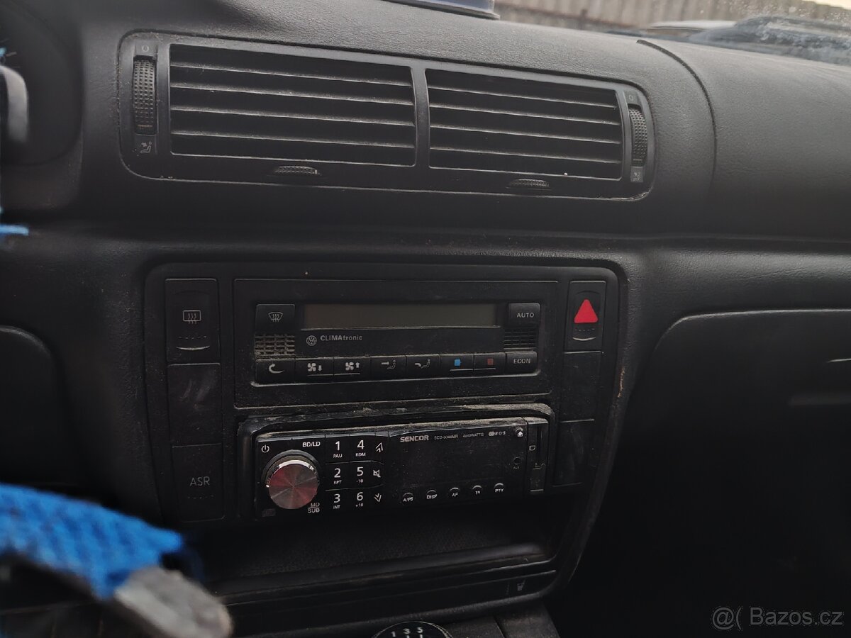 Prodám díly z vw Passat - 4