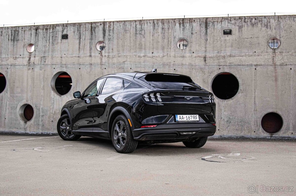 Ford Mustang Mach-E / ODPOČET - 4
