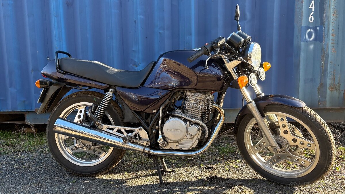 Honda XBR 500 - 4