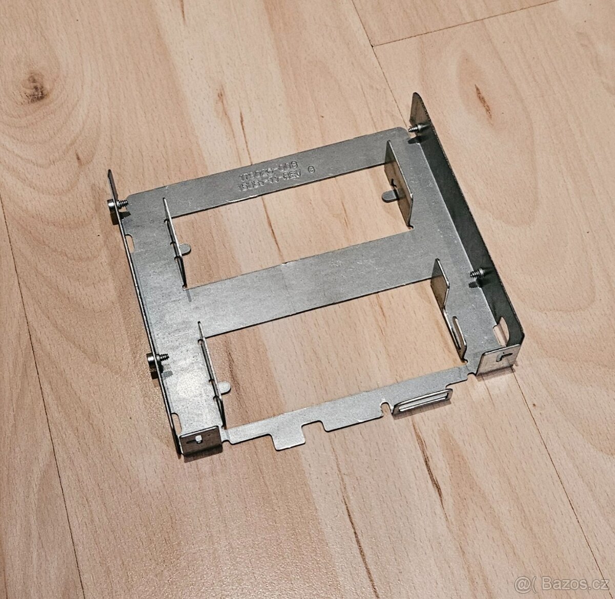 Rámečky na harddisky 2,5" do 3,5" - 4