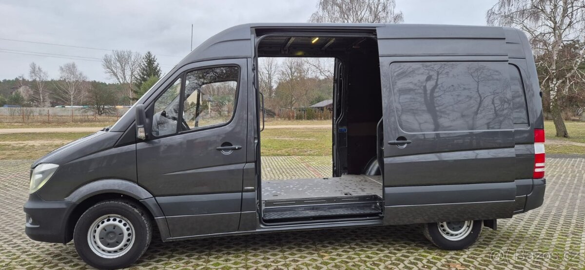Mercedes SPRINTER /2016/ 319 CDI 3.0 V6 - 4