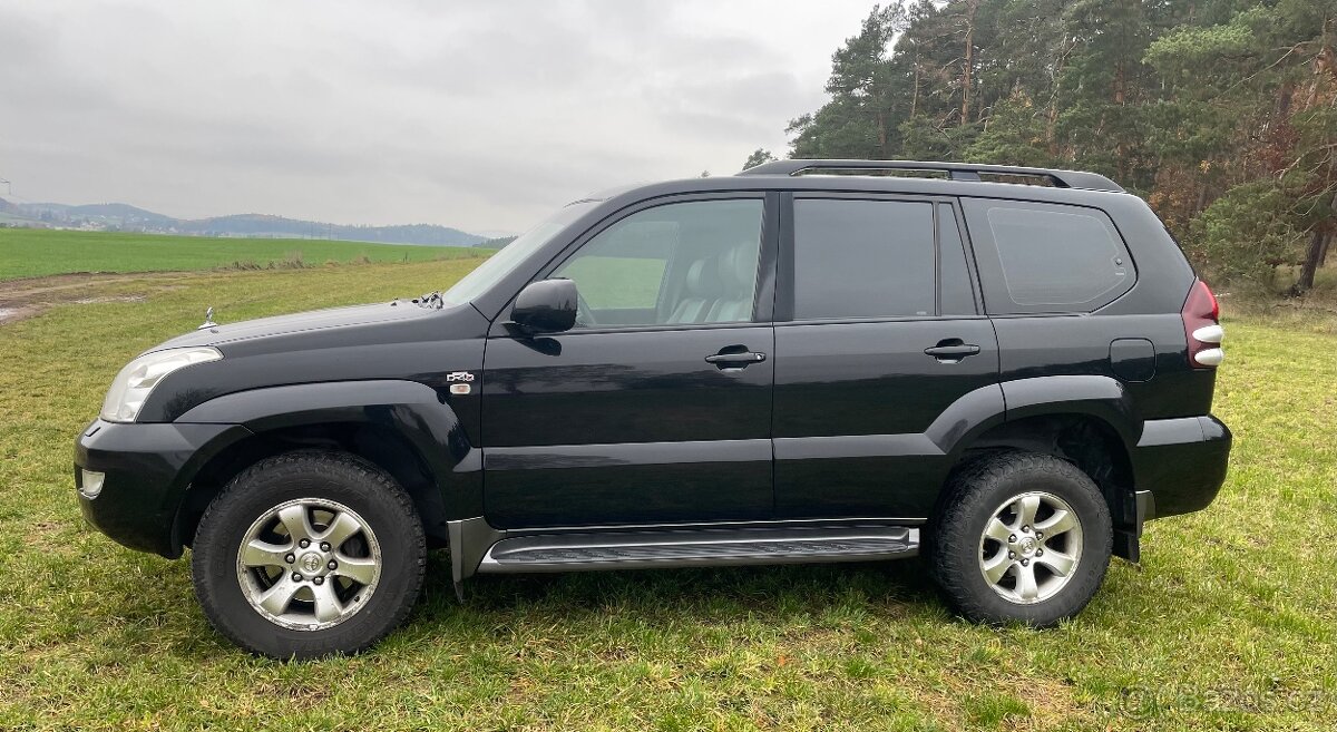 Toyota Land Cruiser 120 - 4