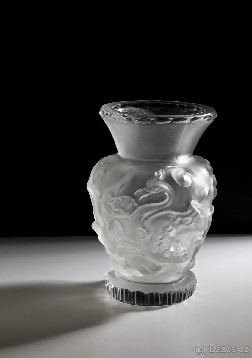 Váza kozoroh a pelikán, počátek 20 st. Schlevogt Curt - 4