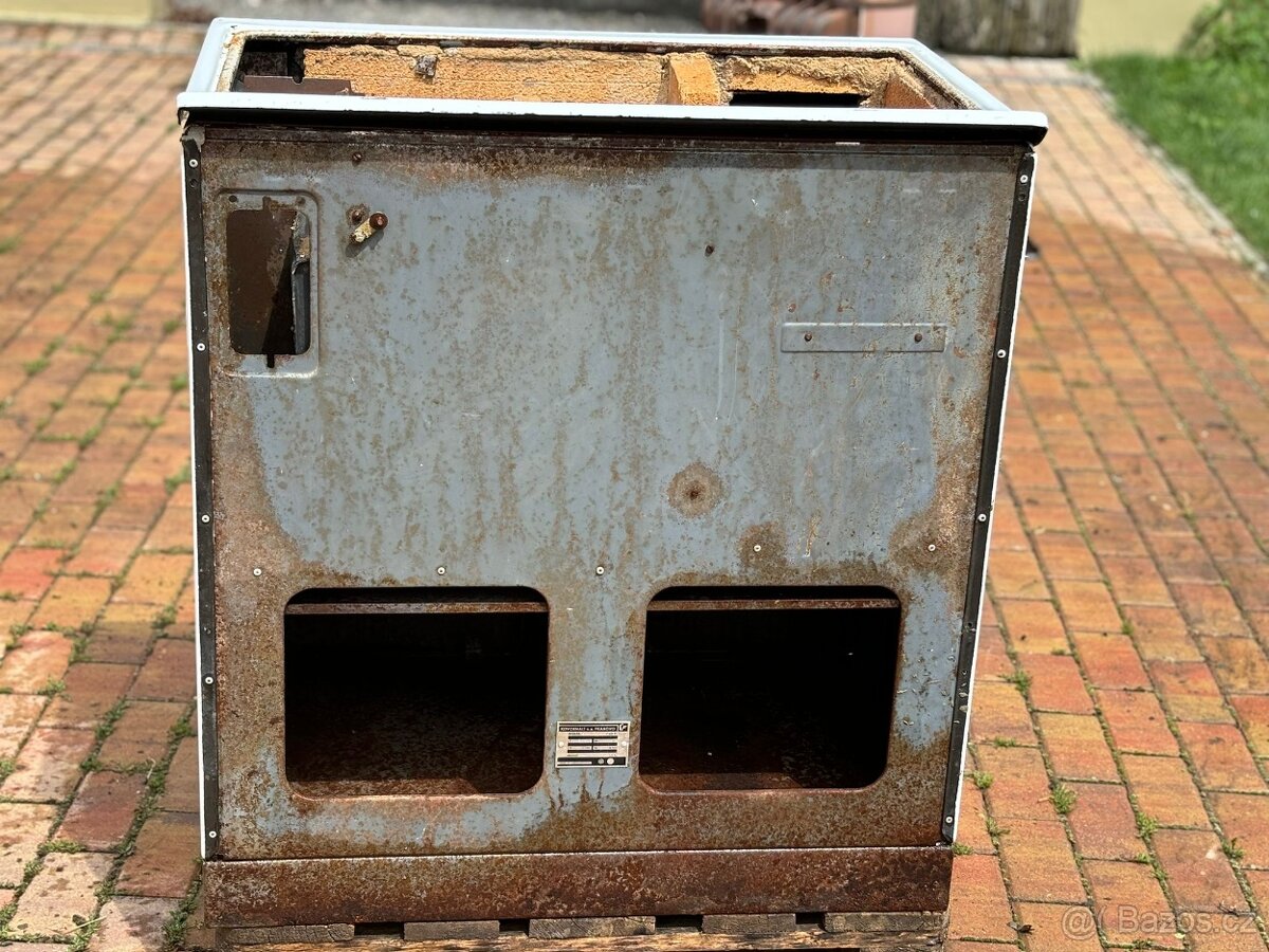 Sporák na tuhá paliva. - 4