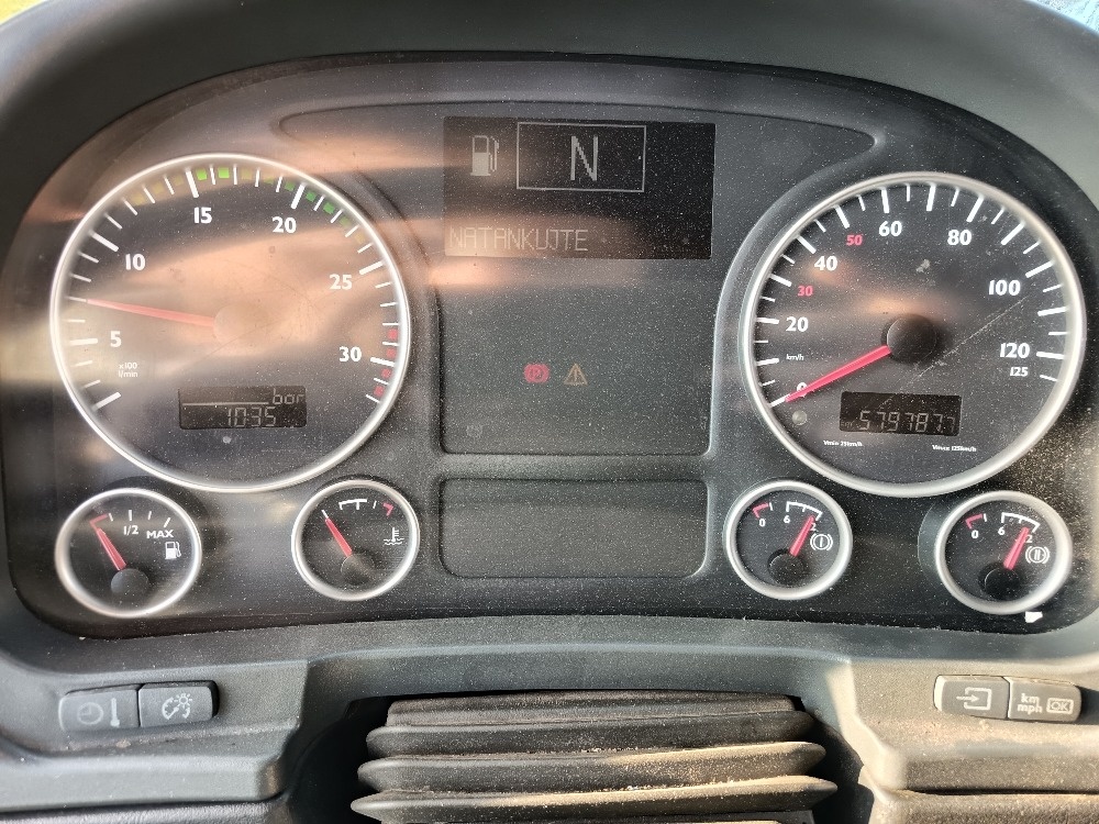 MAN TGL 12.210 4x2 BB, rok 2007 - 4