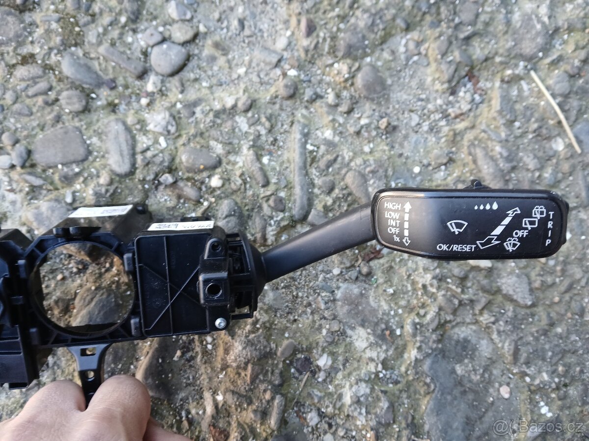 prepinaci packy fabia 3 - tempomat, PC, blinkry - 4