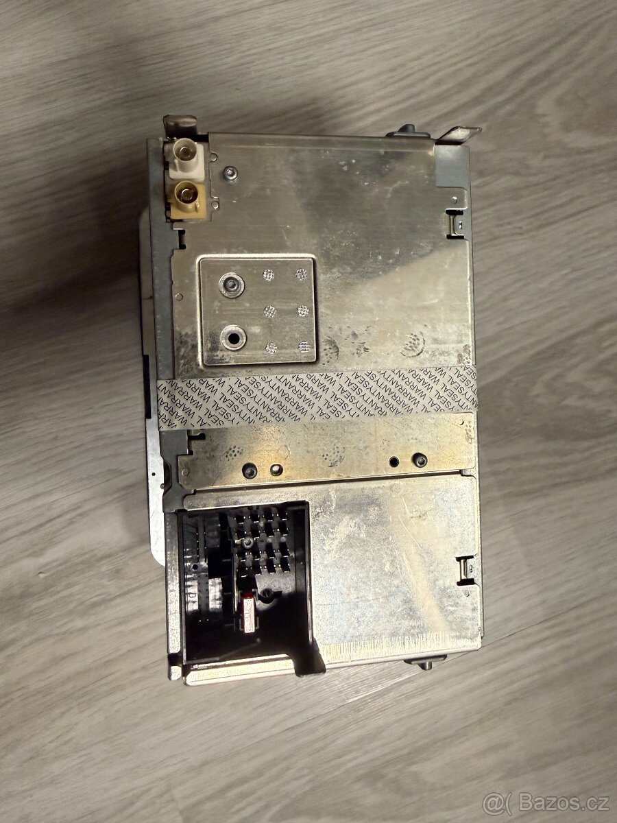 Autorádio VW Passat, Jetta, Golf, Touran, Caddy - 4