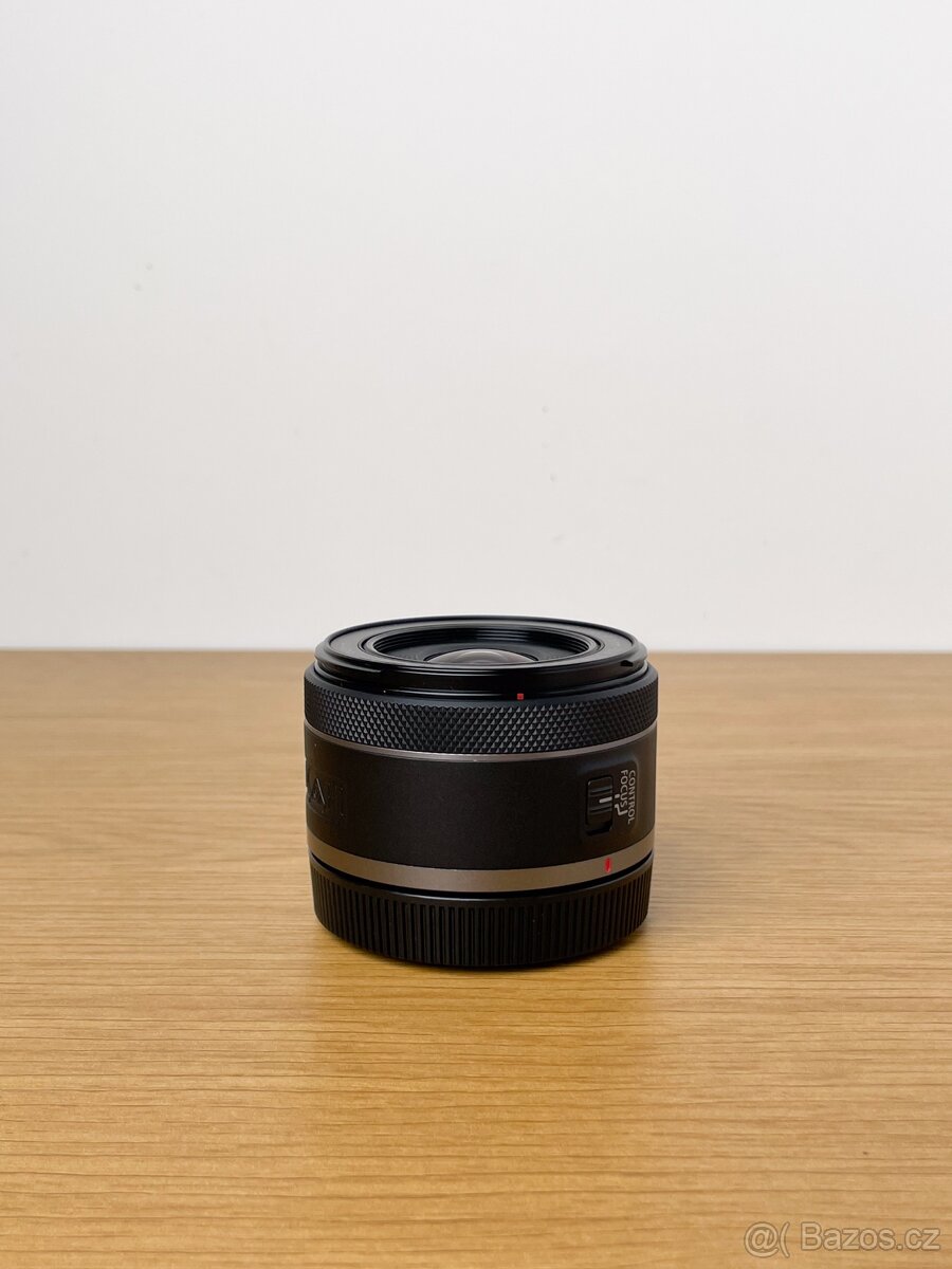 Canon RF 16 mm F2.8 STM - 4