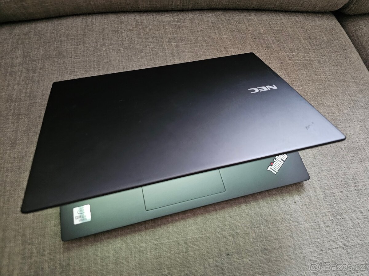 Lenovo Thinkpad X13 - 13,3" FullHD, i5 10310U, SSD - 4