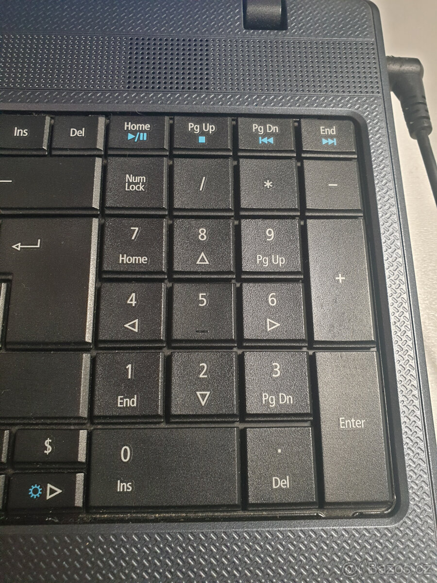 Acer TravelMate 5744 15,6 , 8/500 GB, Win. 10 - 4