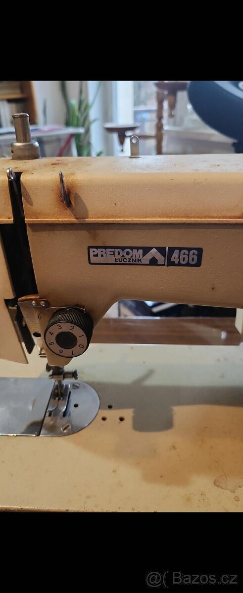Daruji starý šicí stroj - 4