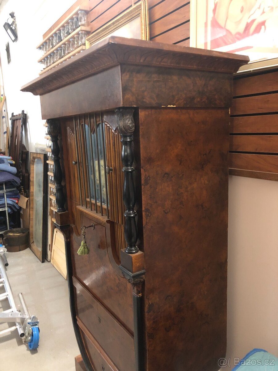 Starožitný SEKRETÁŘ - 4