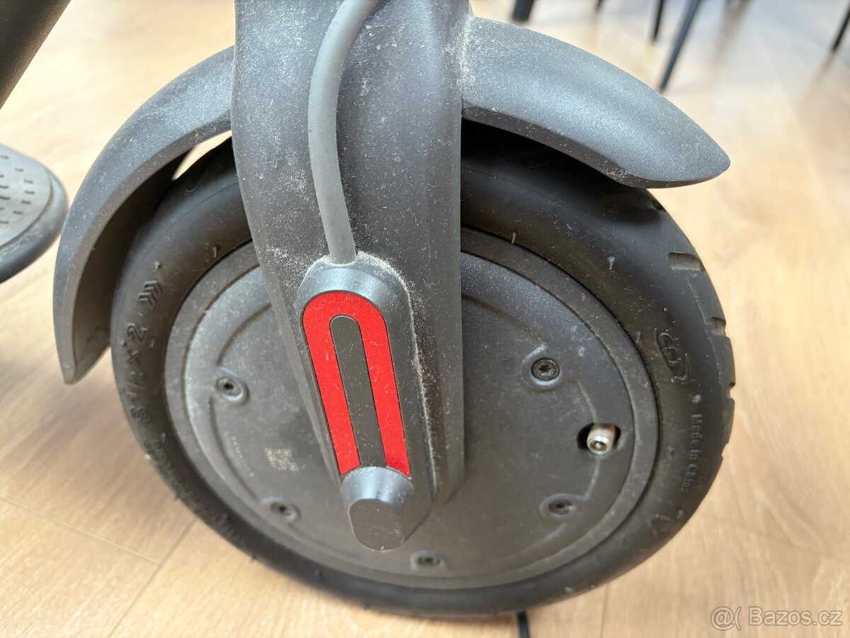 Xiaomi mi e-scooter - 4