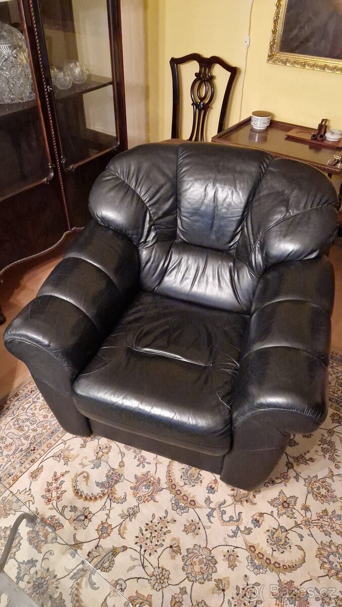 Sedací souprava kožená černá třídílná - 4