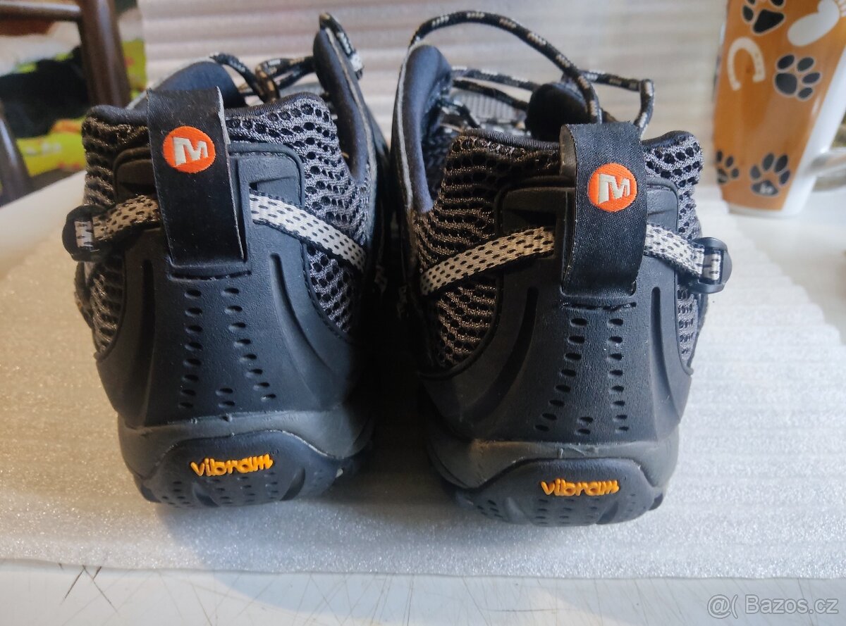 Merrell č. 46,5 - 4