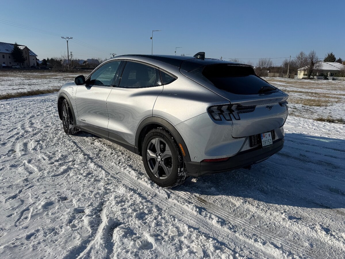 Mustang Mach-e, 75,7kWh RWD STD - 4