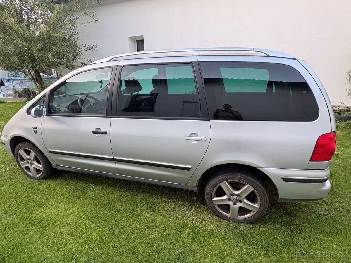 VW Sharan - 4