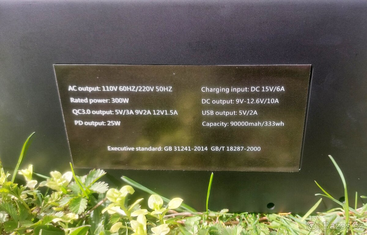 Cestovní baterie 300W - nabíjení notebooku - 4