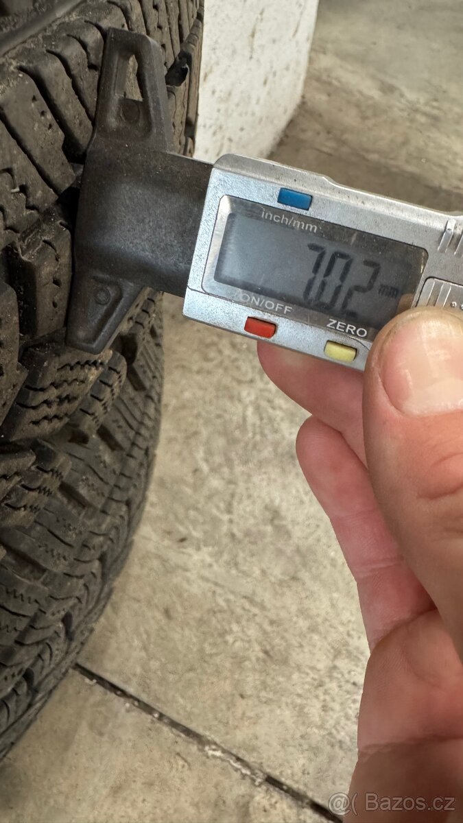 Zimní pneu 195/65 r15 5/114,3 - 4