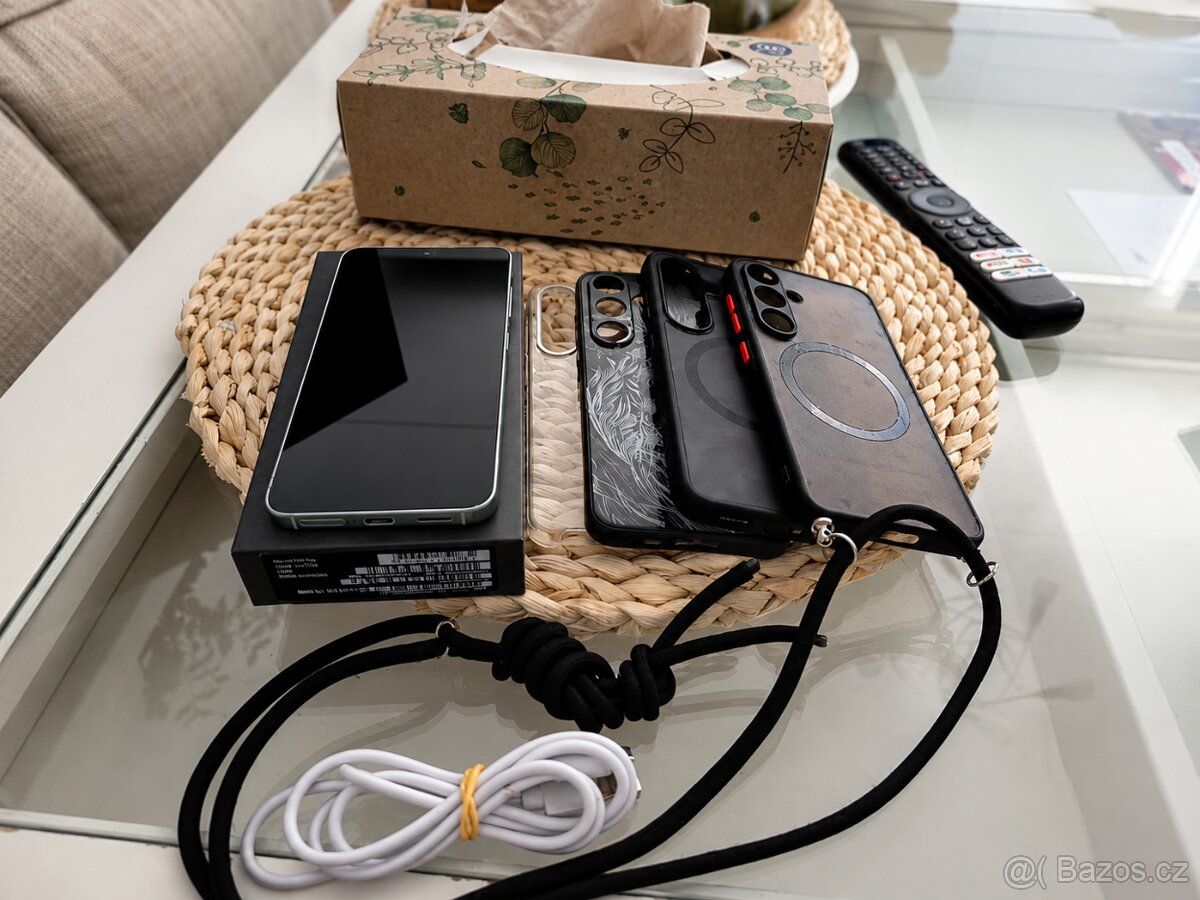 Samsung Galaxy S25 - 4