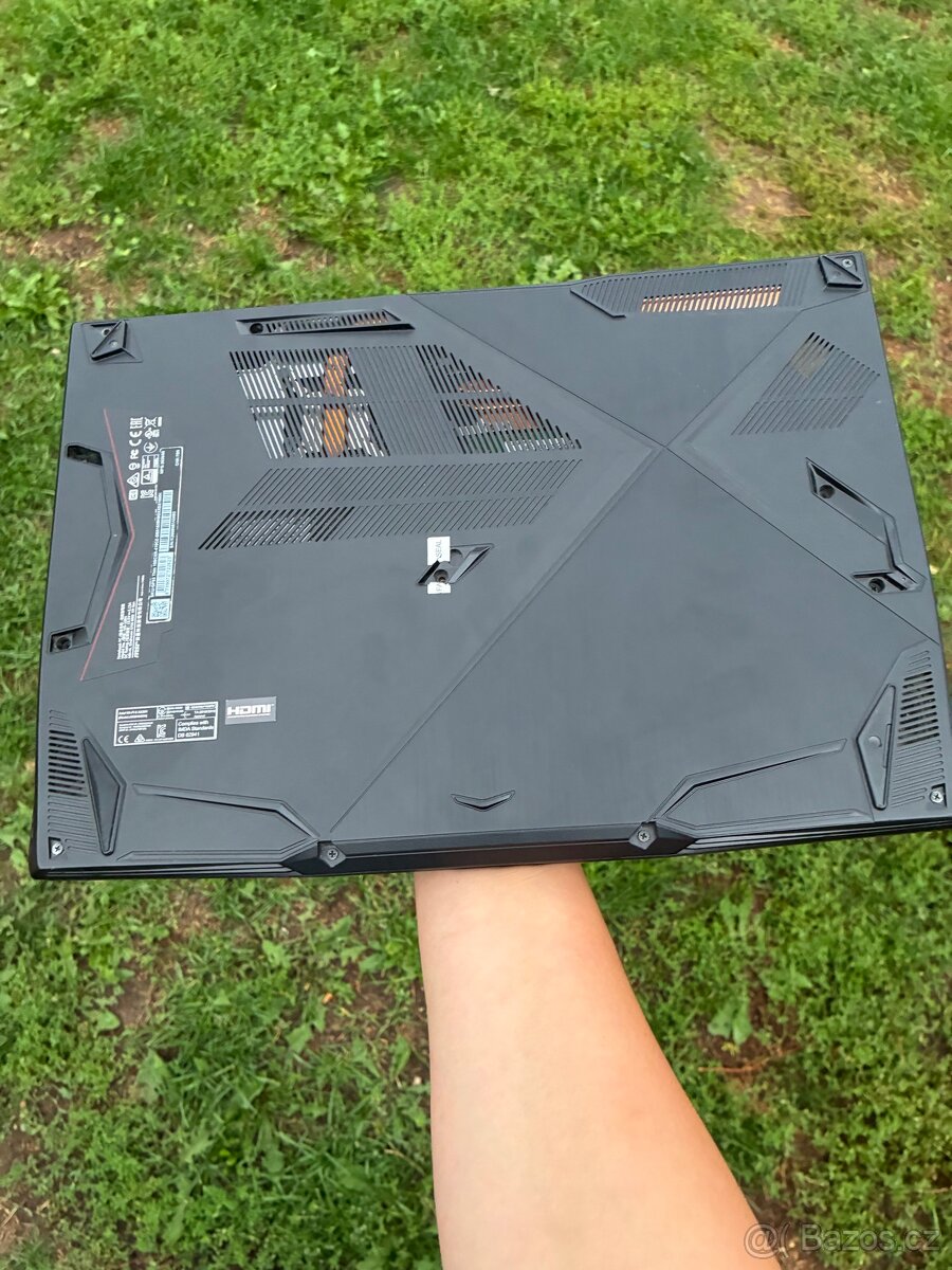 MSI GF63 Thin 10SCXR-410CZ – herní notebook - 4