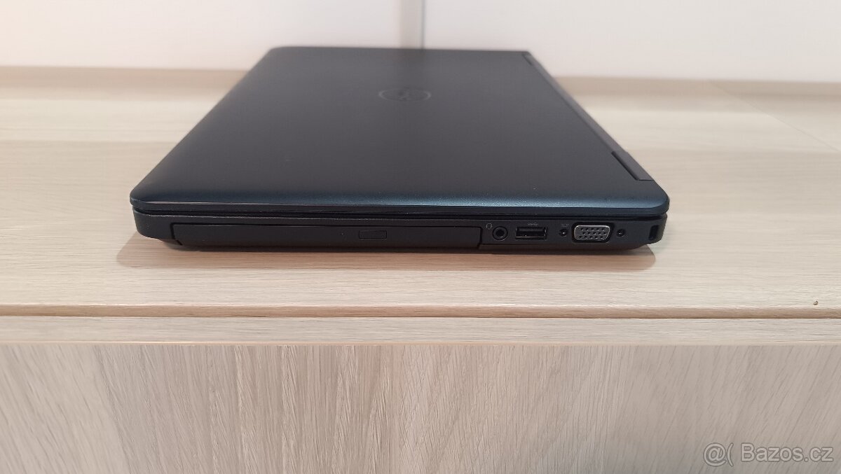 14" Dell Latitude 5440 Core-i5, 500GB HDD, Win 11 Pro - 4