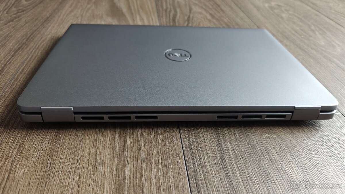 Dell Latitude 5450 — i5 Ultra-135h / 16GB DDR5 / 256GB - 4