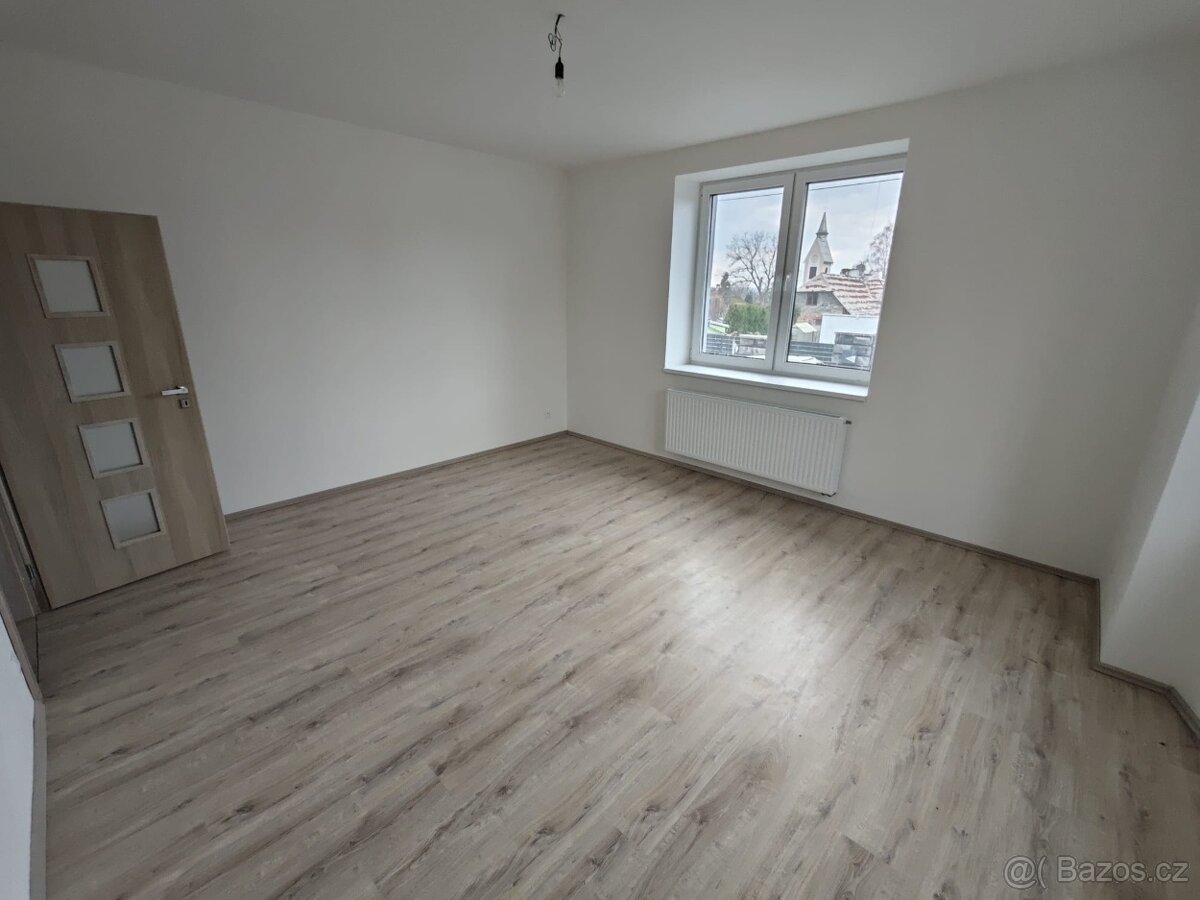 Pronájem bytu 3+kk v rodinném domě v Ostravě - 4