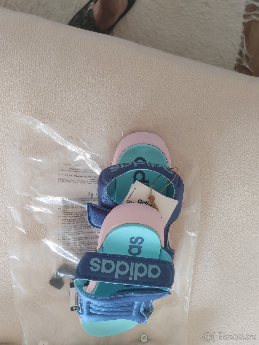 Nové značkové sandále originál zabalené vel 31,32,33 - 4